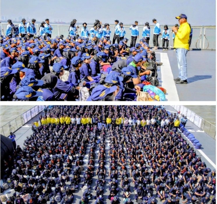 UHT Teguhkan Identitas Kampus Maritim, Mahasiswa Baru Rasakan Pengalaman “Pelaut Sehari” Bersama KRI Makassar