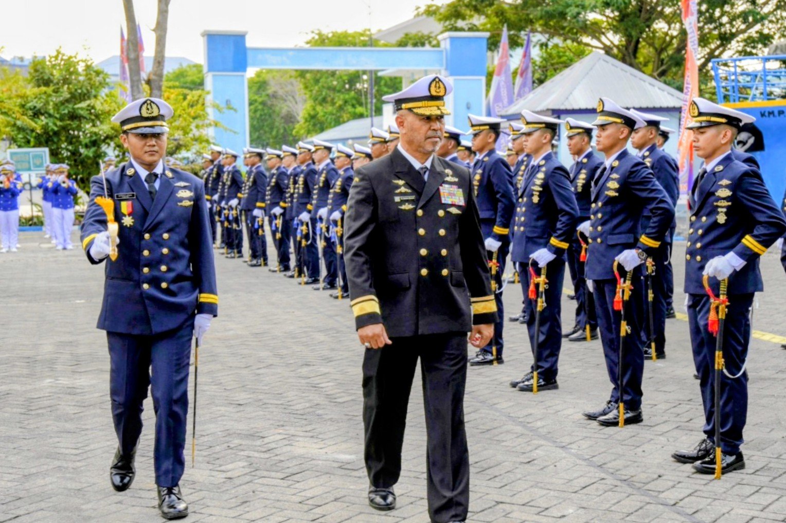Rektor UHT Pimpin Bon Voyage ke-61, Perwira Muda Transportasi Laut Resmi Dilantik