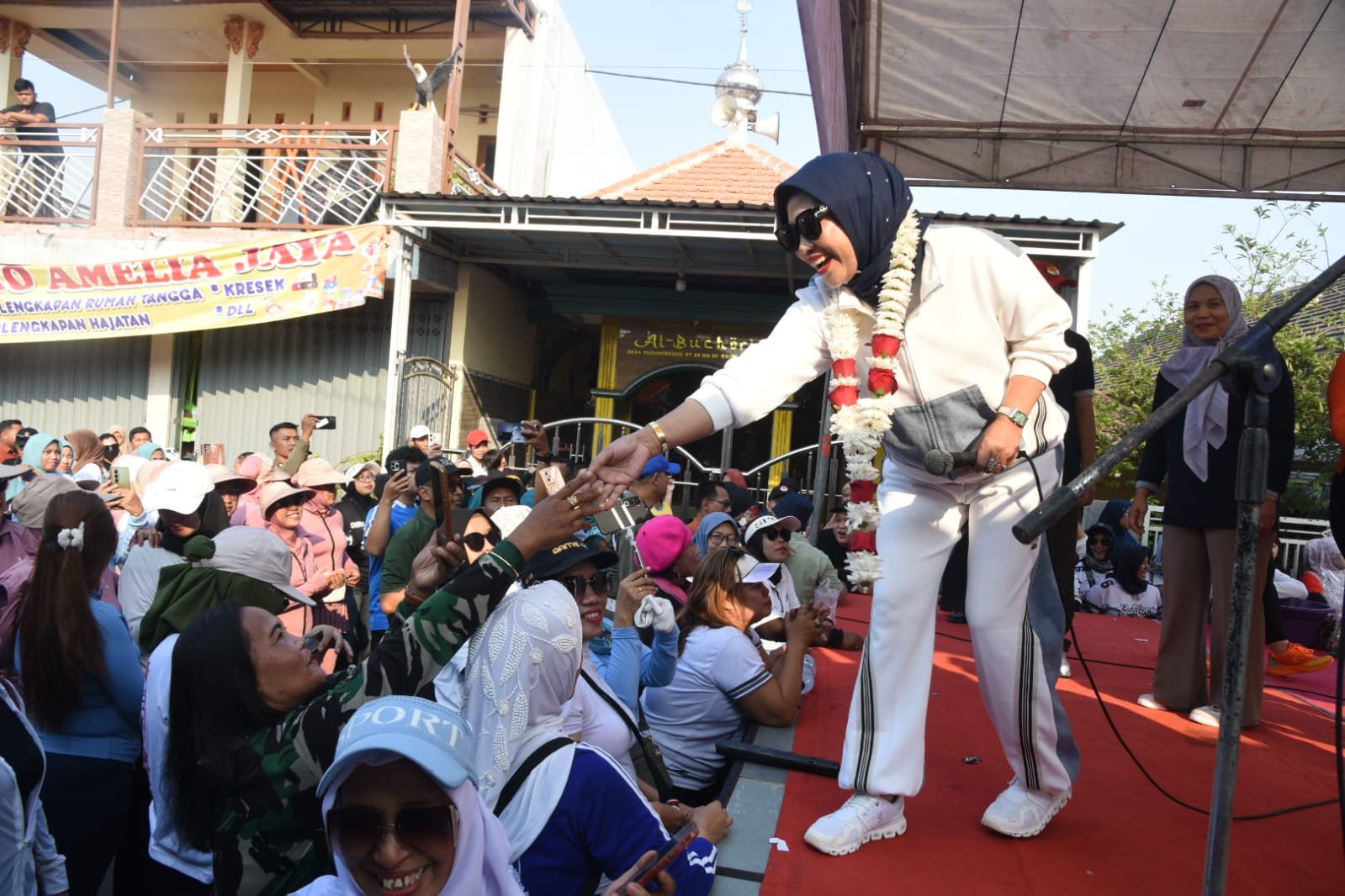 Buka CFD dan Bazar UMKM Durungbedug, Candi, Wabup Mimik Idayana Tawari UMKM Pinjaman Lunak tanpa Jaminan.